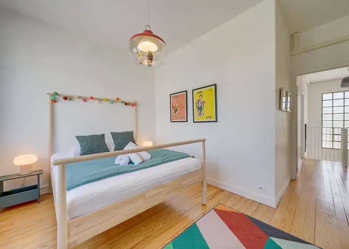 La 4 - Maison Avec Piscine A *