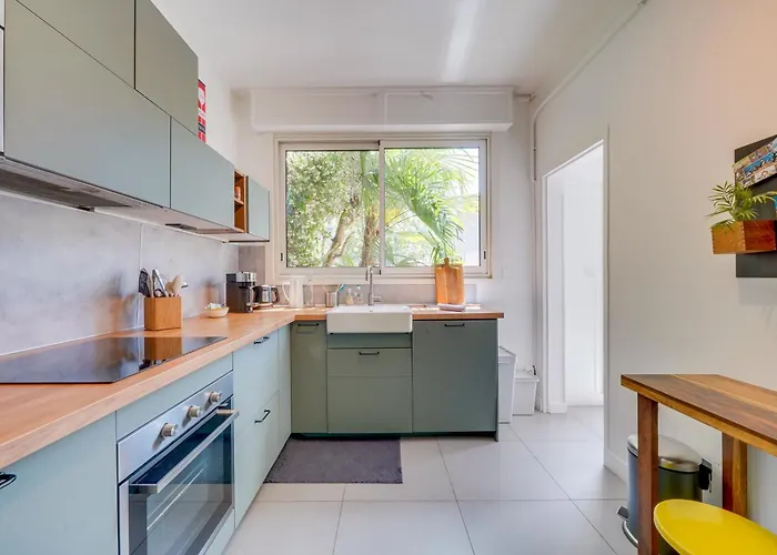 La 4 - Maison Avec Piscine A *