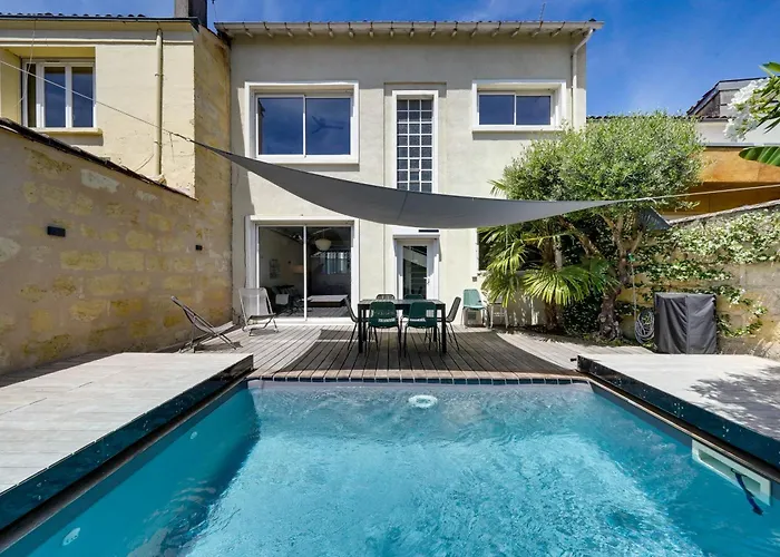 La 4 - Maison Avec Piscine A